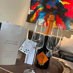 & Vins - D'exception Bed & Breakfast 4*
