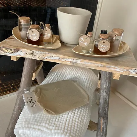 & Vins - D'exception Bed & Breakfast Namur