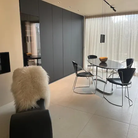 & Vins - D'exception Bed & Breakfast Namur
